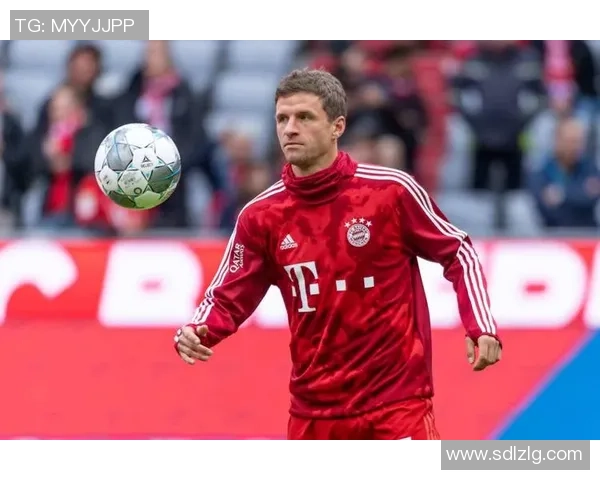 拜仁球星托马斯穆勒:从青涩少年到足坛传奇的成长历程 拜仁球星托马斯穆勒:从青涩少年到足坛传奇的成长历程
