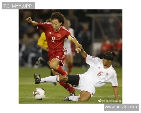 从绿茵传奇到当今巨星足球昔日与今日球星风采对比